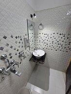 HOTEL D C GRAND
