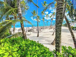 PUNTA CANA Paradise Studios BEACH POOL