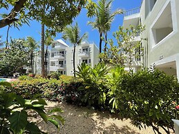PUNTA CANA Paradise Studios BEACH POOL