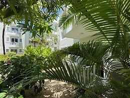 PUNTA CANA Paradise Studios BEACH POOL