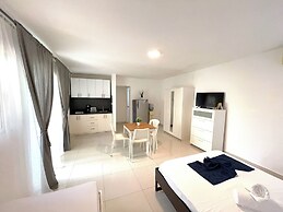 PUNTA CANA Paradise Studios BEACH POOL