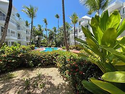 PUNTA CANA Paradise Studios BEACH POOL