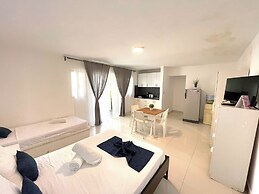 PUNTA CANA Paradise Studios BEACH POOL