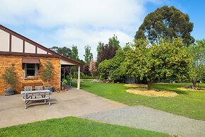 Pierrepoint Wines & Accommodation