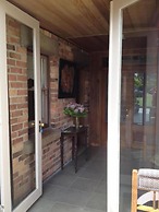Pierrepoint Wines & Accommodation