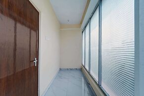 Super Townhouse OAK The Dev Regency