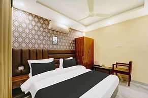 Super Townhouse OAK The Dev Regency