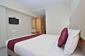 Super Townhouse Hills Palace