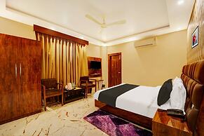 Super Townhouse OAK The Dev Regency