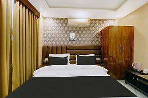 Super Townhouse OAK The Dev Regency