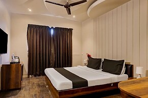Collection Viman Nagar Formerly Cilantro