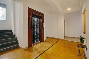 Super Collection O Grey House