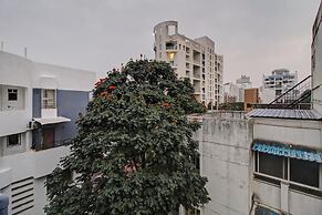 Super Collection O Grey House