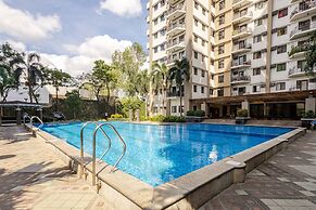 Lovely Skyview Haven -near BGC