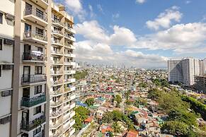 Lovely Skyview Haven -near BGC