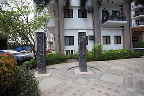 Lovely Skyview Haven -near BGC