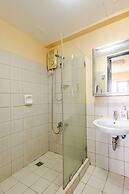 Lovely Skyview Haven -near BGC