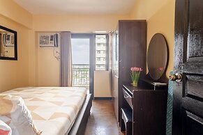 Lovely Skyview Haven -near BGC