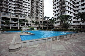 Lovely Skyview Haven -near BGC