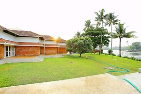 Super Townhouse Island Inn