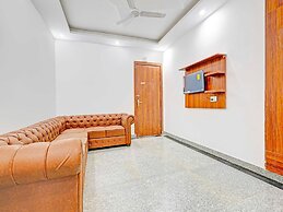 Townhouse Oak Sector 62 Paras Trinity