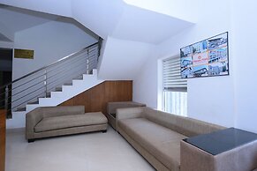 Super Townhouse Prince Palace