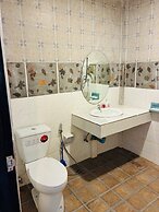 Apartment Wat Sawang Arom 09