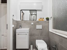 MICE&MEN Serviced Apartment City Center
