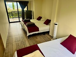 Best View Aparta Hotel