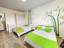 Best View Aparta Hotel