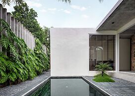 Serene Vita Retreat