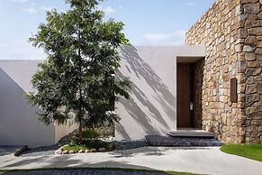 Serene Vita Retreat