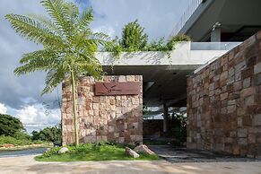 Serene Vita Retreat