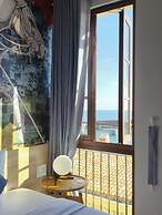 Golden Sunset Hotel