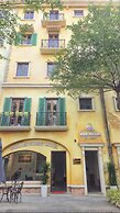 Golden Sunset Hotel