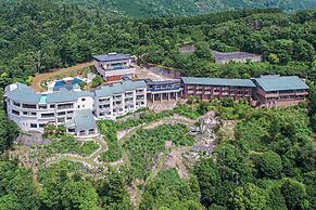 Izu Hotel Resort & Spa