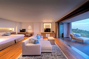 Izu Hotel Resort & Spa