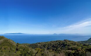Izu Hotel Resort & Spa