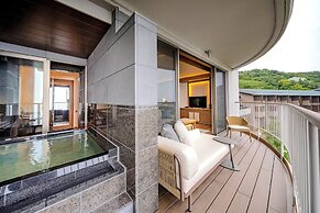 Izu Hotel Resort & Spa