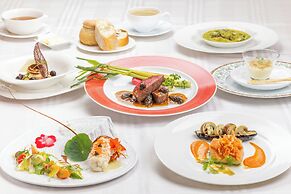 Izu Hotel Resort & Spa