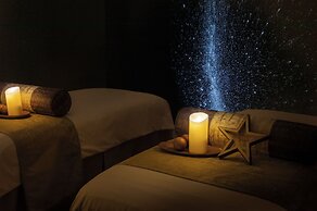 Izu Hotel Resort & Spa