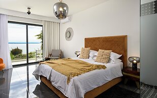 Gallery Luxury Suites & Rooms - Adults Only