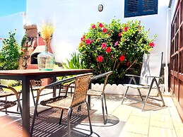 Villa Medinilla With Private Pool in Conil