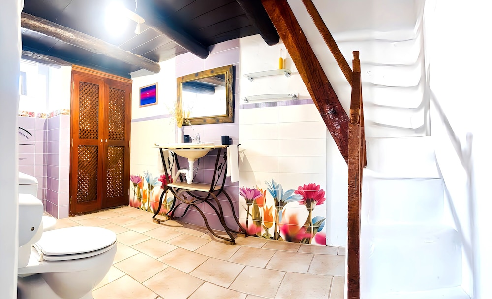 Villa Medinilla With Private Pool in Conil