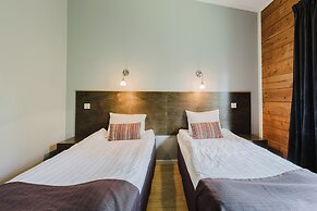 Aava Hotel