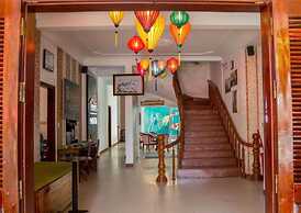 DK's Backpacker Hotel