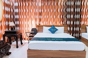 Sky 2 Hotel