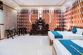 Sky 2 Hotel