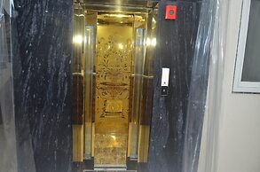 Hotel Hare Krishna Dham