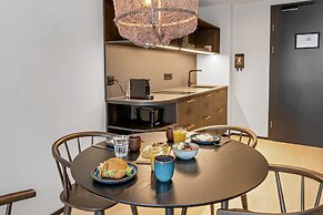 Strand Hotel Apartments